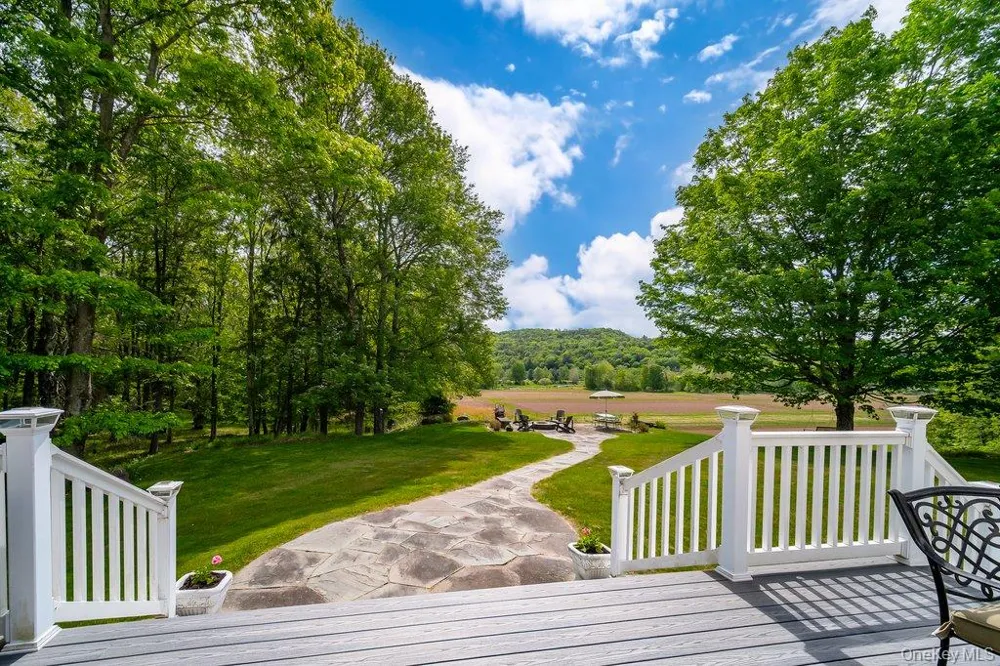 369 Grey Road South Fallsburg, NY 12779