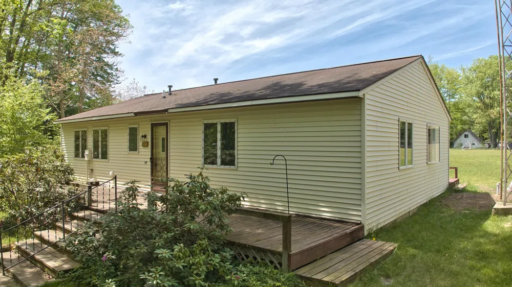 7768 S Airpark Road Sherman Township, MI 48893