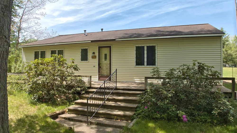 7768 S Airpark Road Sherman Township, MI 48893