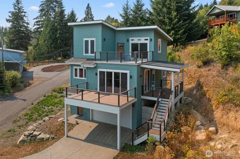 41 Mardell Avenue