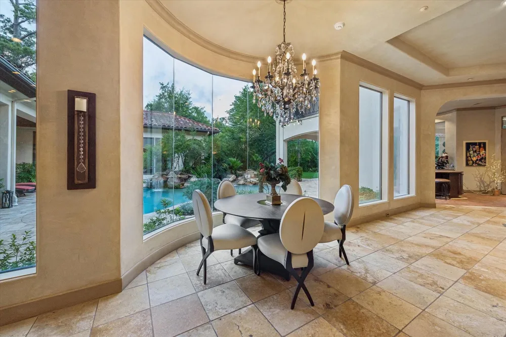 2 Lacewood Lane Piney Point Village, TX 77024