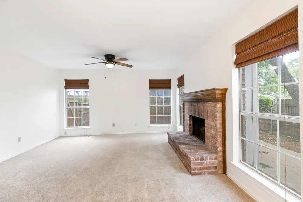 3208 Hickory Court Bedford, TX 76021