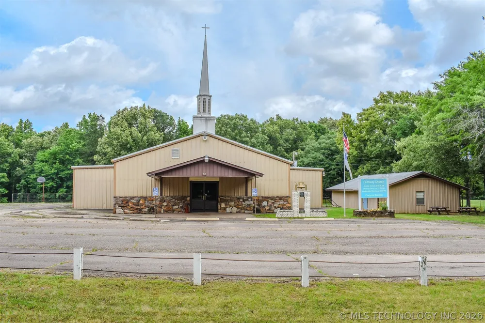 4447 E 1980 ROAD Fort Towson, OK 74735