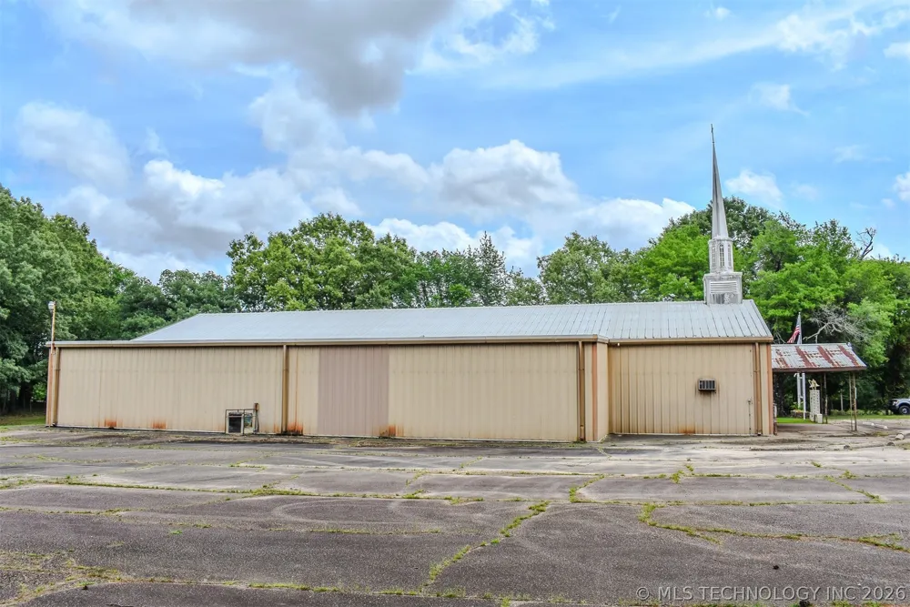 4447 E 1980 ROAD Fort Towson, OK 74735