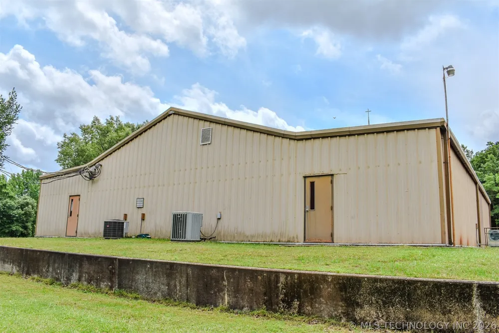 4447 E 1980 ROAD Fort Towson, OK 74735