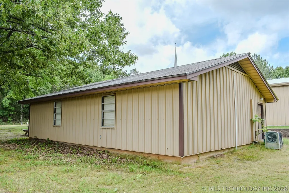 4447 E 1980 ROAD Fort Towson, OK 74735