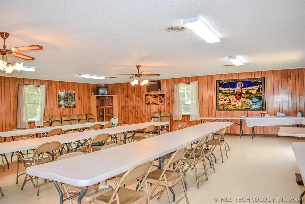 4447 E 1980 ROAD Fort Towson, OK 74735