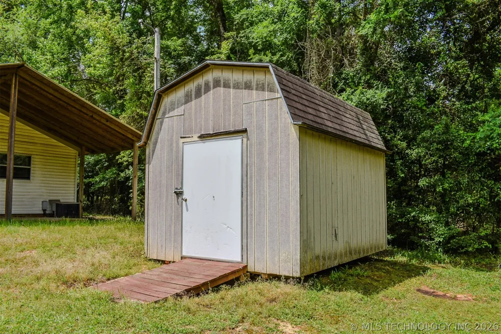 4447 E 1980 ROAD Fort Towson, OK 74735