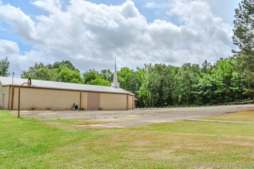 4447 E 1980 ROAD Fort Towson, OK 74735