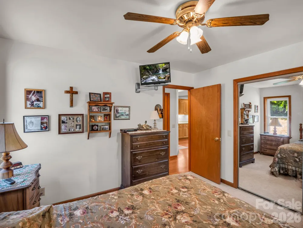 1943 Landrum Road Columbus, NC 28722