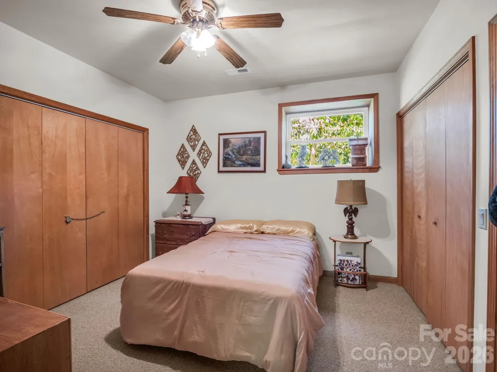 1943 Landrum Road Columbus, NC 28722