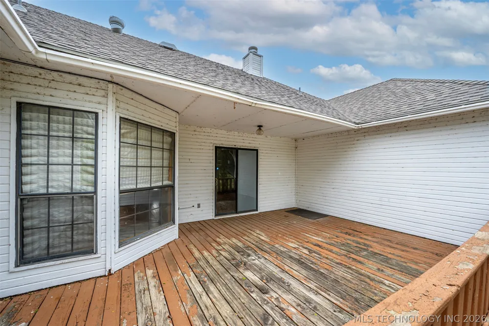 1726 Lakeview Drive Sulphur, OK 73086