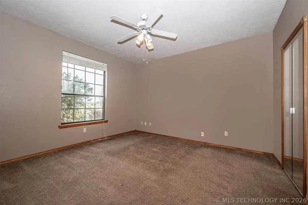 1726 Lakeview Drive Sulphur, OK 73086