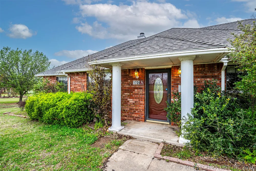 1726 Lakeview Drive Sulphur, OK 73086