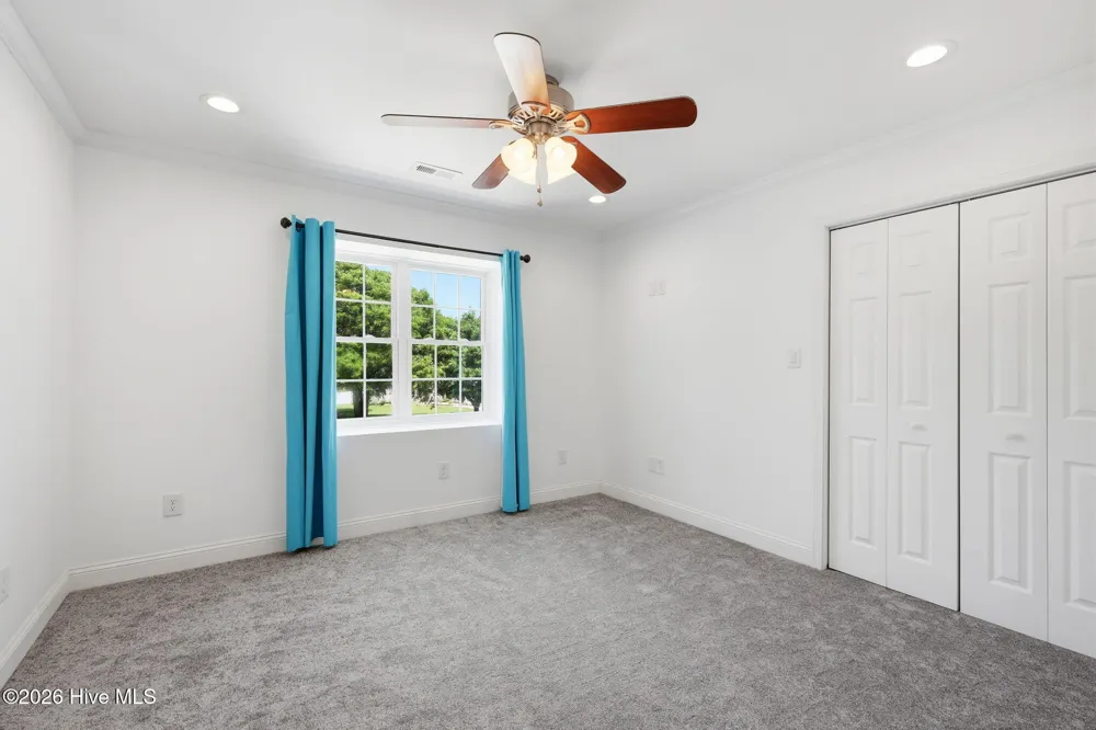 138 Yacht Club Drive Newport, NC 28570