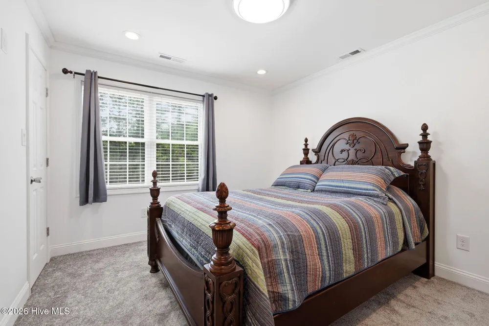 138 Yacht Club Drive Newport, NC 28570