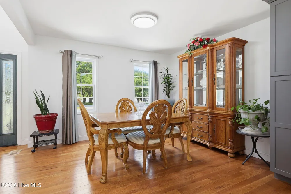 138 Yacht Club Drive Newport, NC 28570