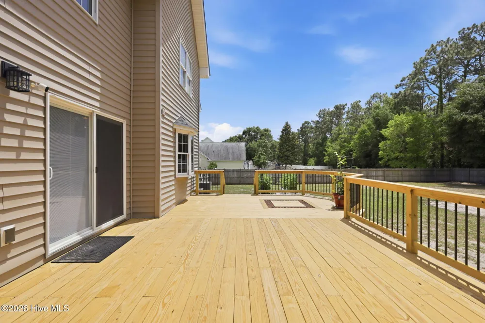 138 Yacht Club Drive Newport, NC 28570