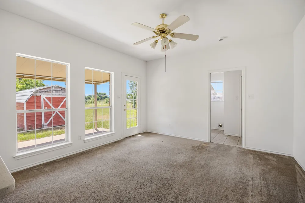 13091 Fm 344 W Bullard, TX 75757