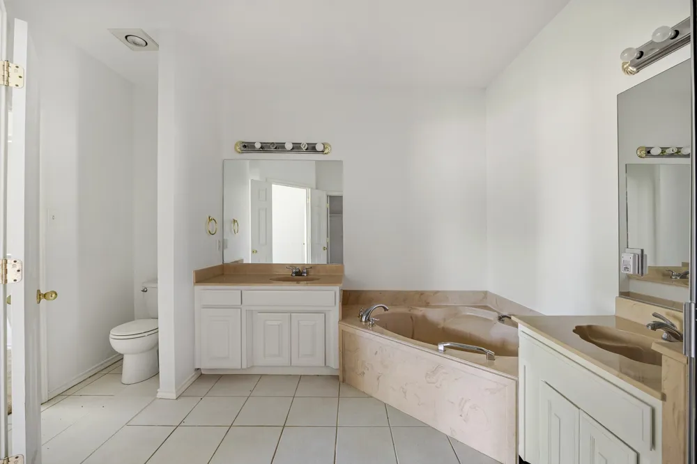 13091 Fm 344 W Bullard, TX 75757