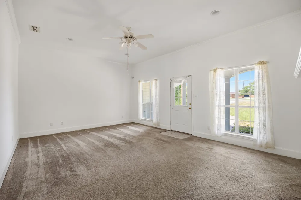 13091 Fm 344 W Bullard, TX 75757