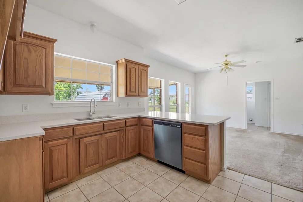 13091 Fm 344 W Bullard, TX 75757