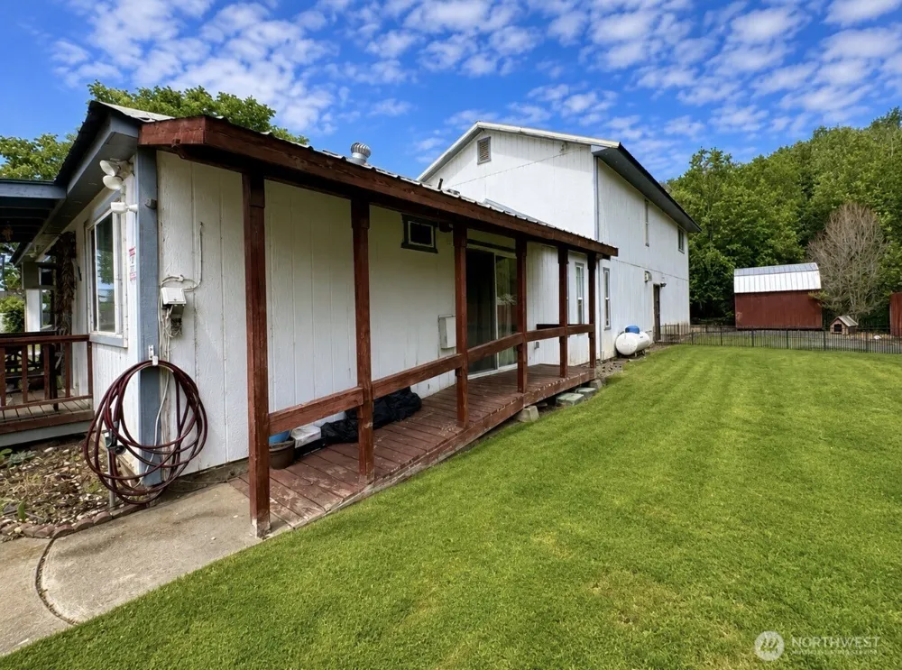 402 Juniper Street Oroville, WA 98844