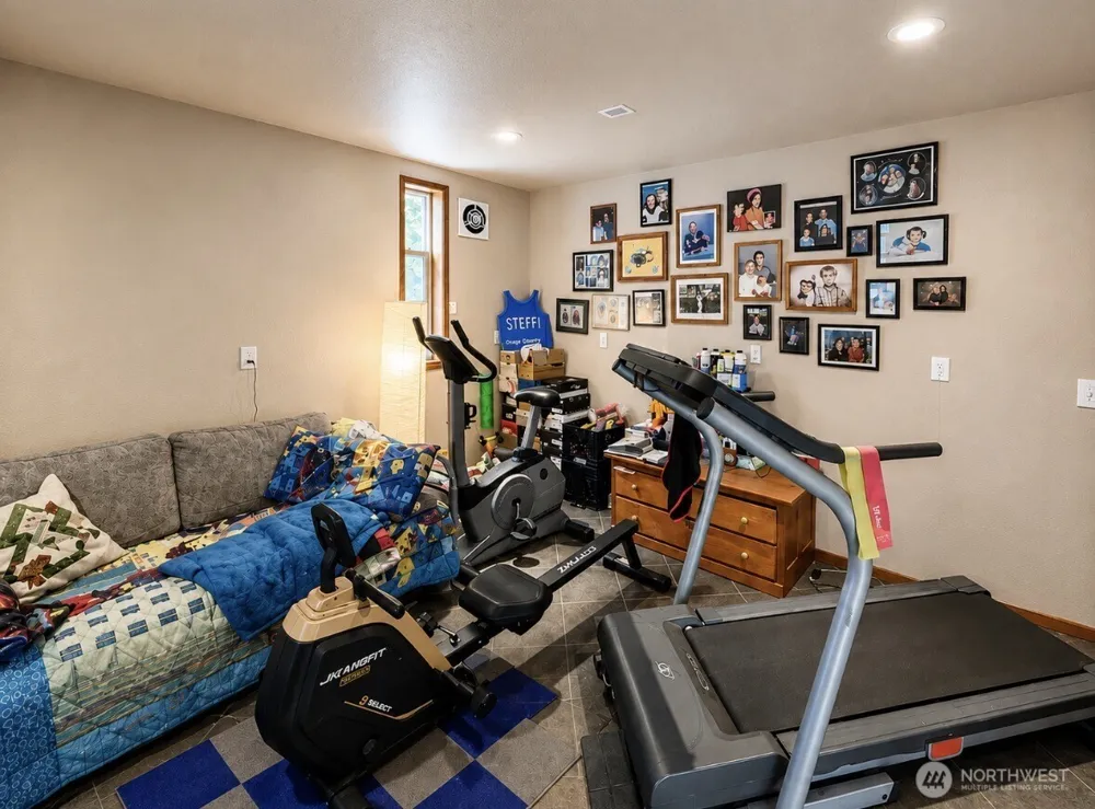 402 Juniper Street Oroville, WA 98844
