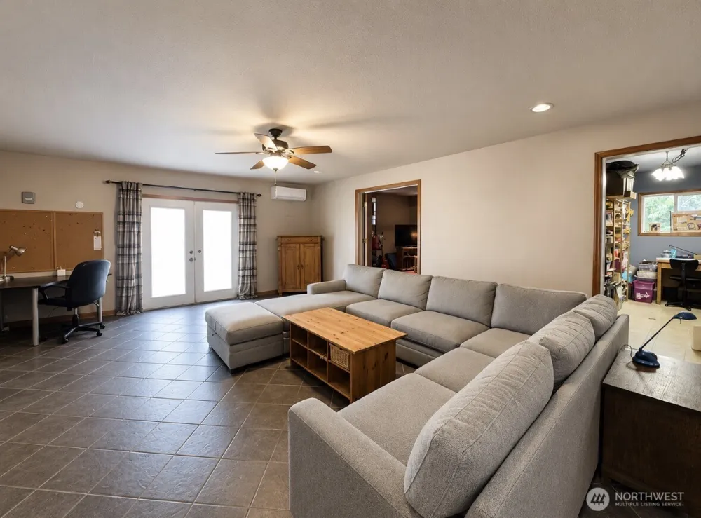 402 Juniper Street Oroville, WA 98844