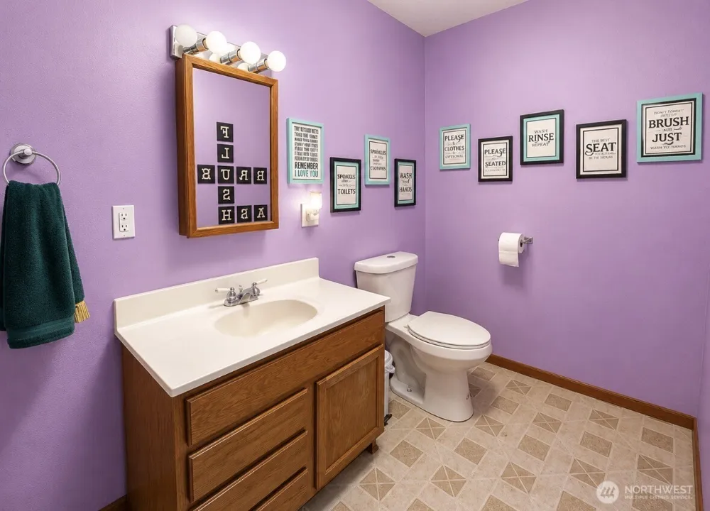 402 Juniper Street Oroville, WA 98844