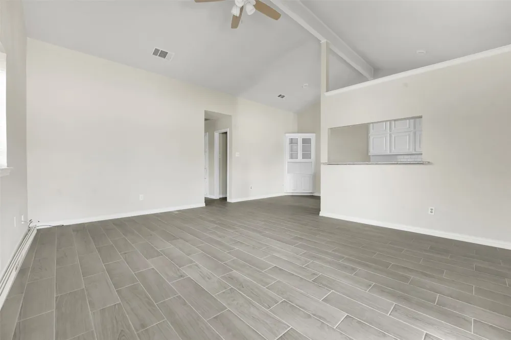 405 S Las Vegas Trail White Settlement, TX 76108