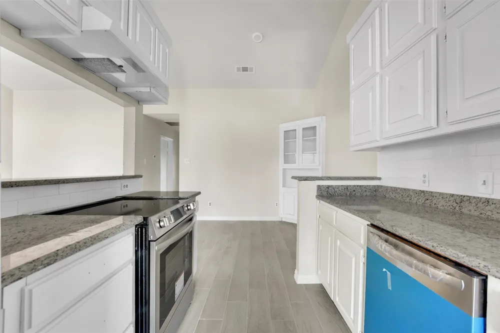 405 S Las Vegas Trail White Settlement, TX 76108