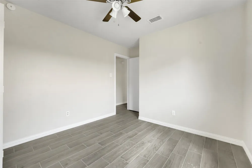 405 S Las Vegas Trail White Settlement, TX 76108