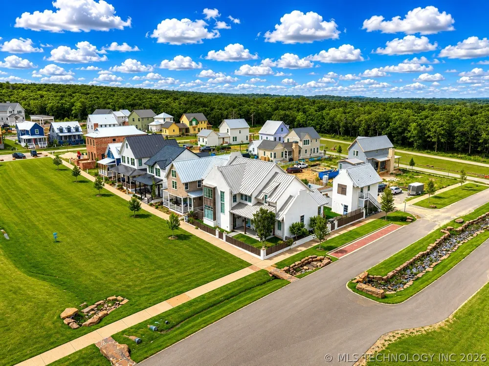 58 Center Lane Carlton Landing, OK 74432