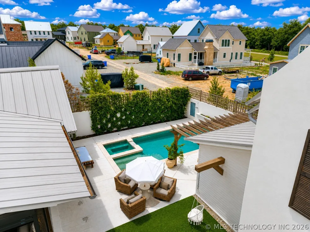 58 Center Lane Carlton Landing, OK 74432