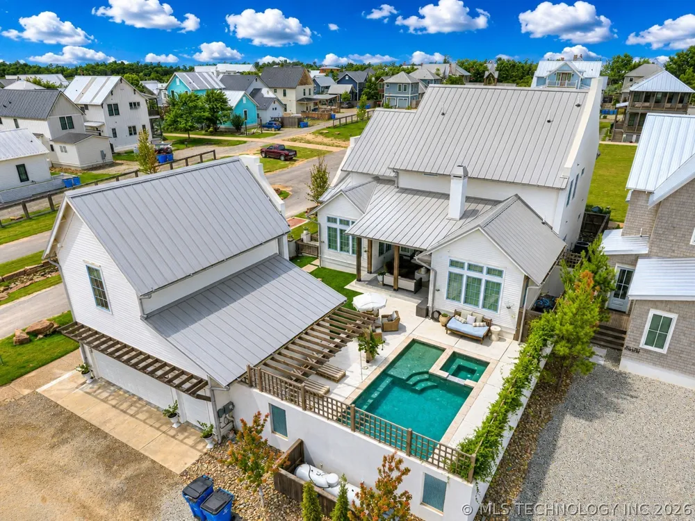 58 Center Lane Carlton Landing, OK 74432