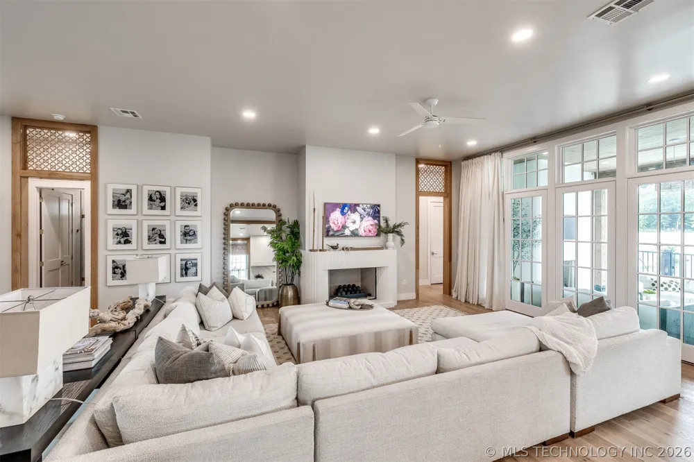 58 Center Lane Carlton Landing, OK 74432