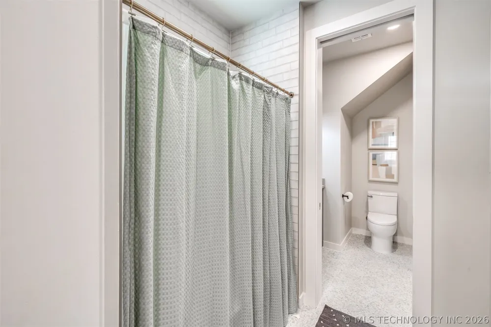 58 Center Lane Carlton Landing, OK 74432