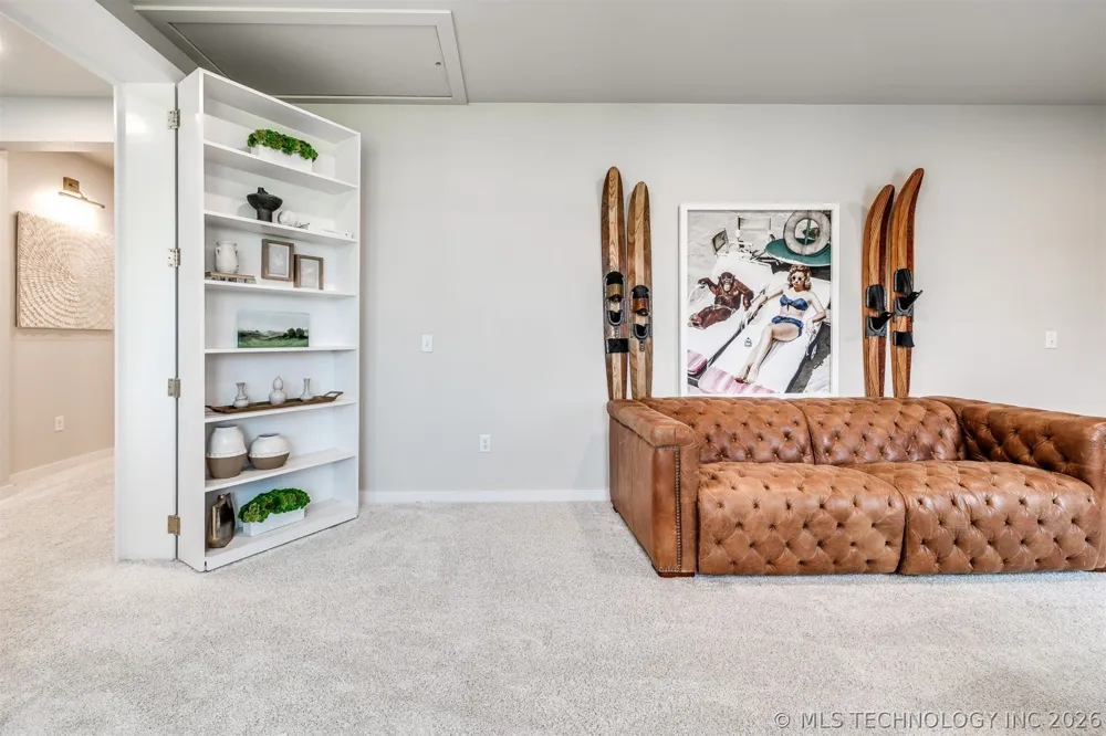58 Center Lane Carlton Landing, OK 74432