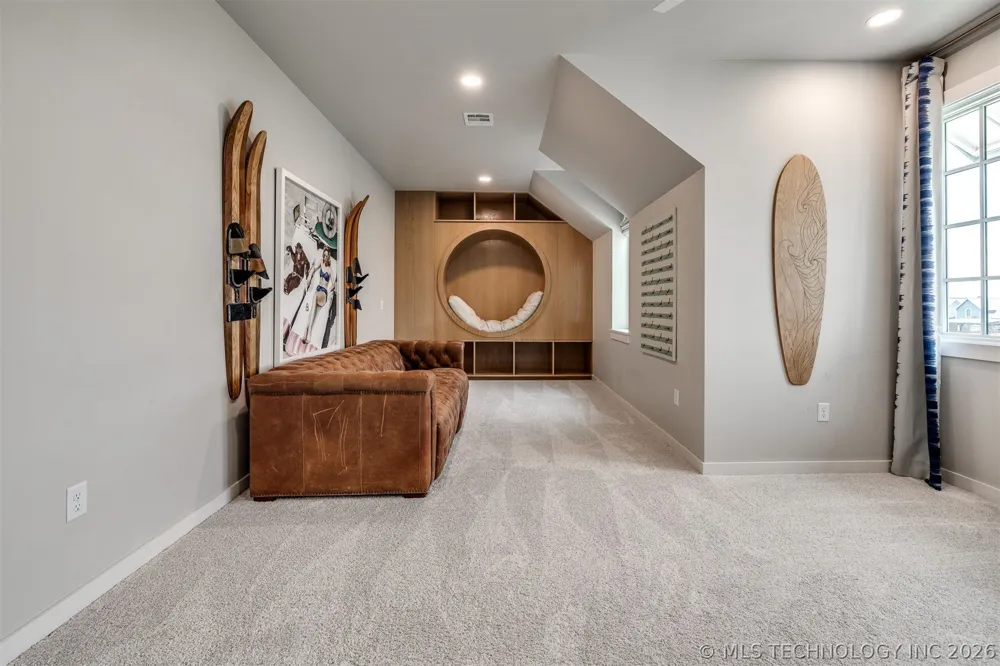 58 Center Lane Carlton Landing, OK 74432