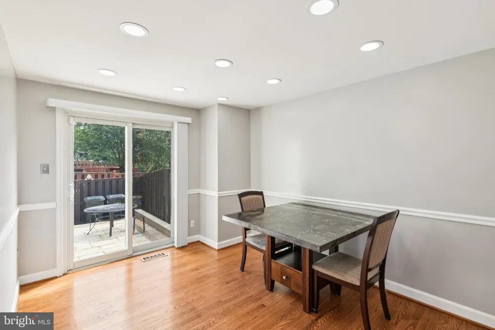 9029 ROUTE 29 Fairfax, VA 22031