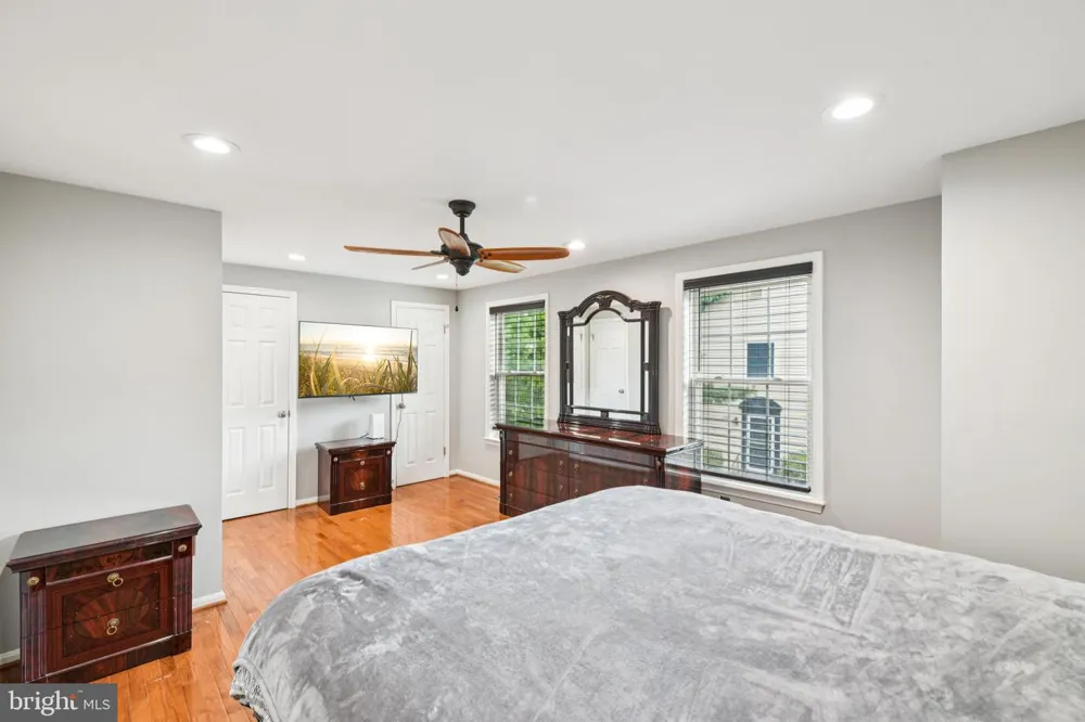 9029 ROUTE 29 Fairfax, VA 22031