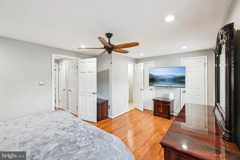 9029 ROUTE 29 Fairfax, VA 22031
