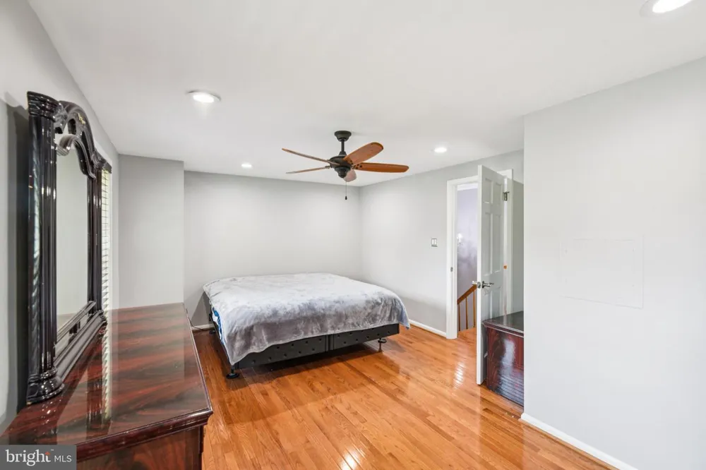 9029 ROUTE 29 Fairfax, VA 22031
