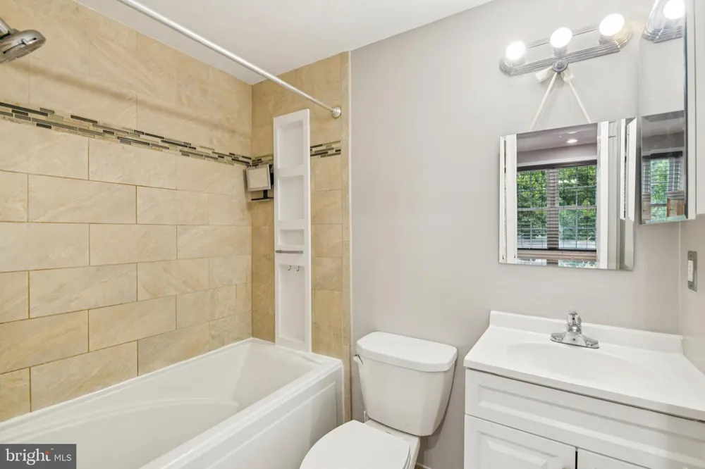 9029 ROUTE 29 Fairfax, VA 22031