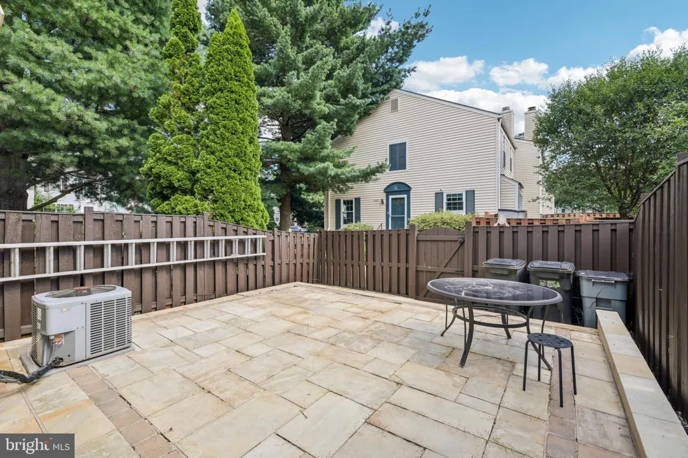 9029 ROUTE 29 Fairfax, VA 22031
