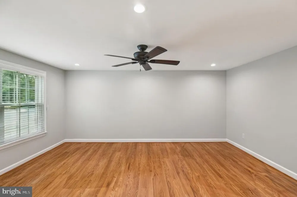 9029 ROUTE 29 Fairfax, VA 22031