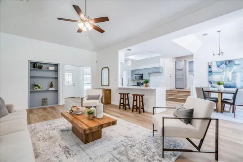 2132 Northcrest Drive