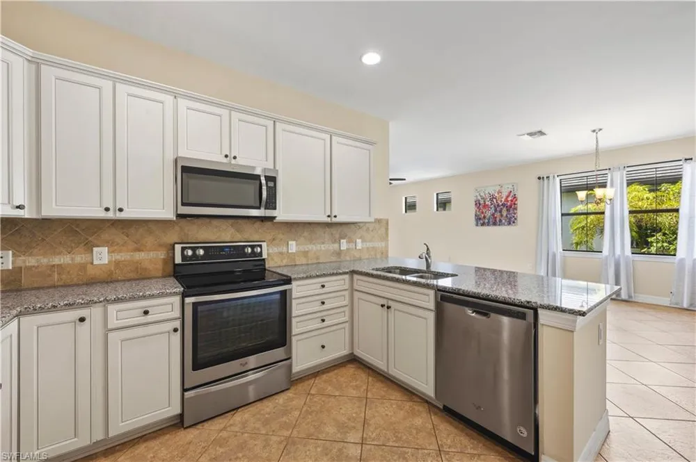 8010 Helena Court Ave Maria, FL 34142