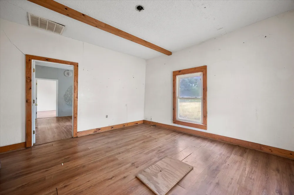 502 S Elm Street Celeste, TX 75423